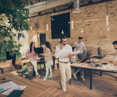 Coworking priestory: Výhody a obmedzenia flexibilných kancelárií pre firmy aj freelancerov