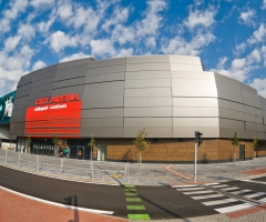 Nedostatok prémiových investičných produktov vedie k poklesu celkového objemu investícií do komerčných nehnuteľností v regióne CEE