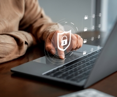 Informačná bezpečnosť a ochrana zamestnancov: Stratégie, ako pristupovať k bezpečnosti v modernej dobe