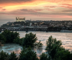 Túžite po kancelárií v blízkosti Dunaja? Čaká vás bohaté sociálne vybavenie a príjemné prostredie (prehľad dostupných kancelárií)